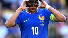 Mbappé marcó contra Polonia su primer gol en la Eurocopa. Mbappé marcó contra Polonia su primer gol en la Eurocopa.