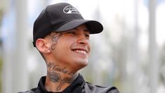 L-Gante parece estar envuelto en polémicas casi a diario. L-Gante parece estar envuelto en polémicas casi a diario.