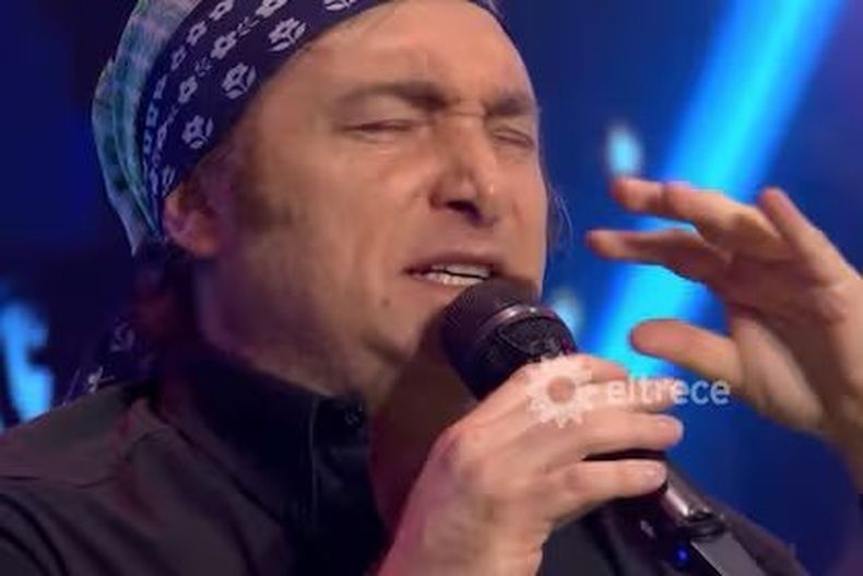 Milei presenta su nuevo libro y además dará un mini recital con su banda de amigos.