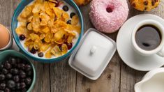 Los mejores 3 desayunos para quienes hacen running. Los mejores 3 desayunos para quienes hacen running.