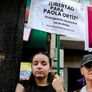 Activistas y organizaciones de derechos humanos se movilizaron durante años bajo la Mesa por la Libertad de Paola Ortiz.