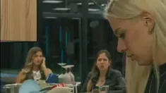 Algunos hermanitos se descompusieron del estomago. Algunos hermanitos se descompusieron del estomago.