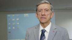 José Armando Caro Figueroa cuestionó la reforma laboral impulsada por el Gobierno.