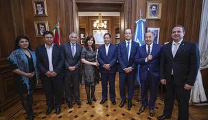 La vicepresidenta recibió en su despacho al mandatario. La vicepresidenta recibió en su despacho al mandatario.