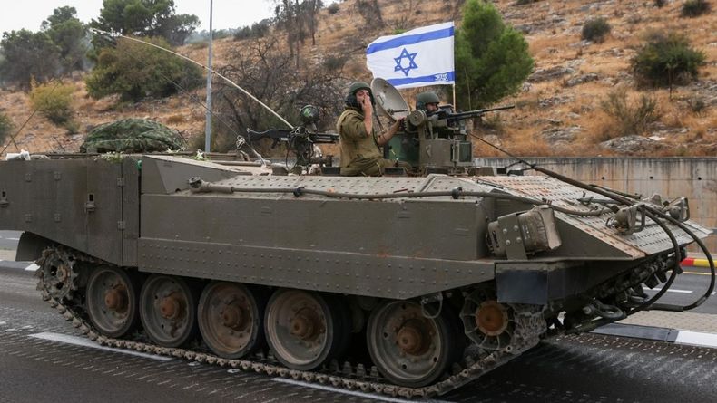 El Ejército de Israel tomó los edificios gubernamentales.