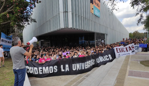 El Gobierno recrudece su pelea con las universidades públicas.