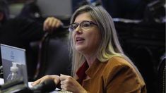 Cristina Álvarez Rodríguez pidió la renuncia de Julio Conte Grand.