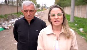 Salvador Baratta junto a Carolina Píparo.