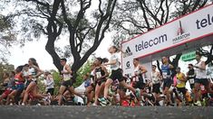 Se espera que unos 13.000 corredores participen de la carrera. Se espera que unos 13.000 corredores participen de la carrera.