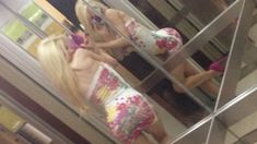 Nuevas imágenes confirman la extrema delgadez de Luciana Salazar Nuevas imágenes confirman la extrema delgadez de Luciana Salazar