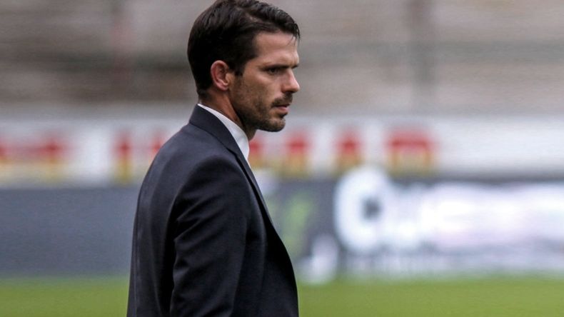 Fernando Gago borró a Edwin Cardona de la lista de concentrados de Racing.