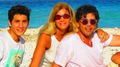 Juan Darthés presentó a sus dos hijos: galanes, músicos y deportistas Juan Darthés presentó a sus dos hijos: galanes, músicos y deportistas