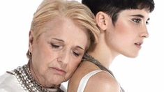 Tres generaciones de belleza: la producción de Florencia Torrente con su abuela, la madre de Araceli González Tres generaciones de belleza: la producción de Florencia Torrente con su abuela, la madre de Araceli González