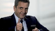 Massa recibió el apoyo de empresarios de la construcción. Massa recibió el apoyo de empresarios de la construcción.