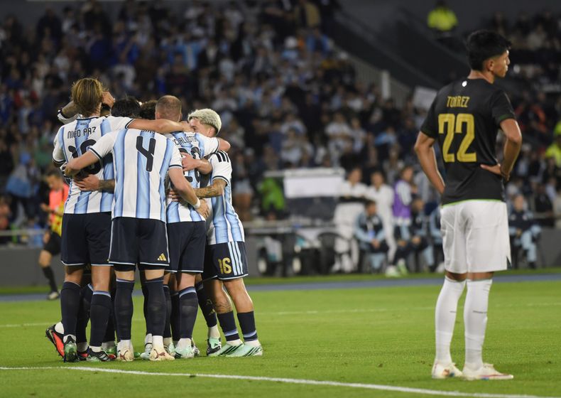Comenzó la era post Messi, con una goleada ante Bolivia.