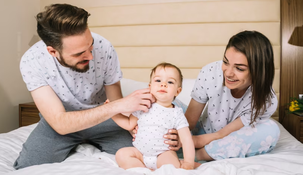 ANSES entrega dos extras a los beneficiarios de la AUH en octubre. ANSES entrega dos extras a los beneficiarios de la AUH en octubre.