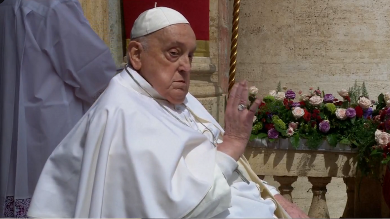 El Papa en la misa de Pascuas.