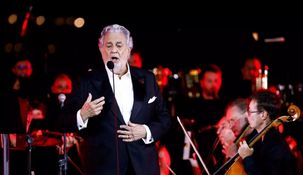 En Chile cancelaron un show de Plácido Domingo por el caso de la secta de Villa Crespo.