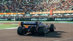 El argentino tuvo su primer contacto con el Autódromo Hermanos Rodríguez. El argentino tuvo su primer contacto con el Autódromo Hermanos Rodríguez.