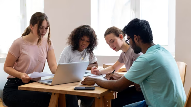 Los beneficiarios de las Becas Progresar accederán al cobro de $20.000 en agosto.