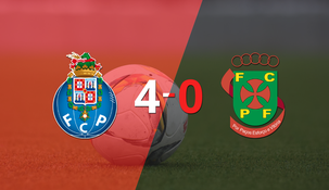 Evanilson anotó un doblete en la goleada 4-0 de Porto a Paços de Ferreira