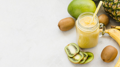 Este licuado mágico tiene pocos ingredientes y un gran efecto. Este licuado mágico tiene pocos ingredientes y un gran efecto.