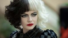 Las primeras imágenes de Emma Stone como Cruella de Vil Las primeras imágenes de Emma Stone como Cruella de Vil