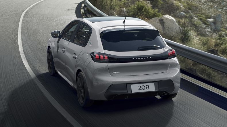 El Peugeot 208 turbo podría ser una opción 