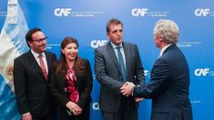 Massa se reunió en la capital de Uruguay. Massa se reunió en la capital de Uruguay.