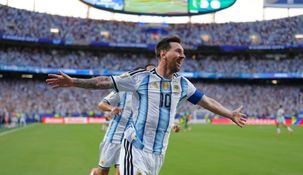 Lionel Messi y el resto del equipo se preparan para enfrentar a Austria. Lionel Messi y el resto del equipo se preparan para enfrentar a Austria.