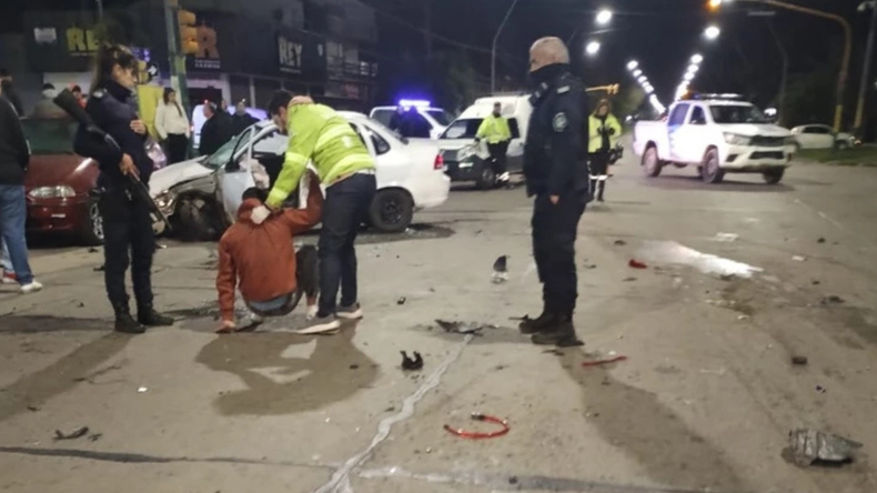 Un joven murió en el choque en cadena.