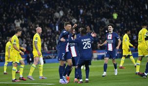 Messi convirtió el primer gol de PSG frente a Nantes. Messi convirtió el primer gol de PSG frente a Nantes.