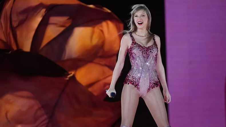 Video: la increíble reacción de Taylor Swift cuando subió al escenario de River