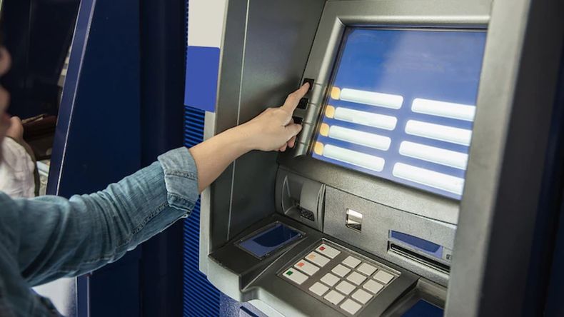 El límite para transferencias por cajeros automáticos es de 125.000 pesos.