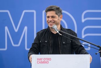 Axel Kicillof en el Plenario Federal 2026 del Movimiento Derecho al Futuro.