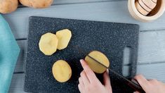 El truco perfecto para hacer las papas rápido sin que queden secas. El truco perfecto para hacer las papas rápido sin que queden secas.