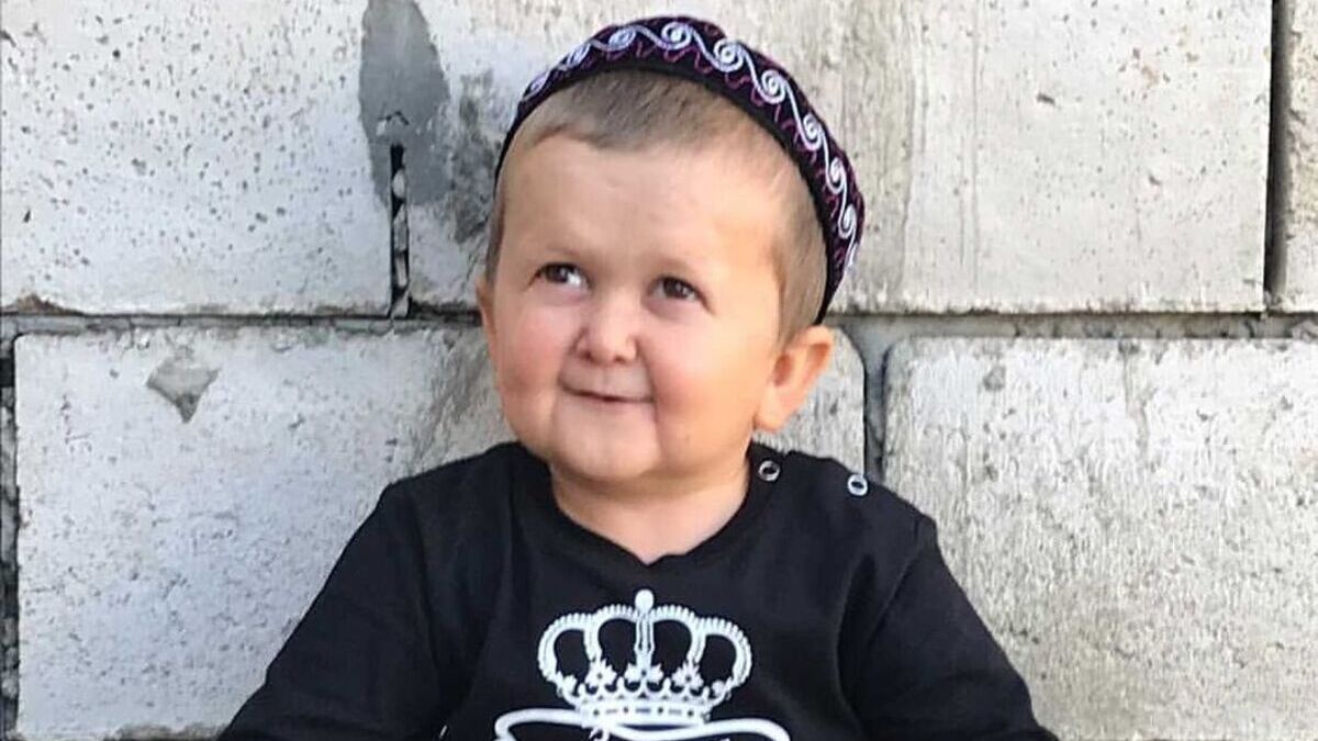 Por qué Hasbulla no quiere sacarse fotos con mujeres