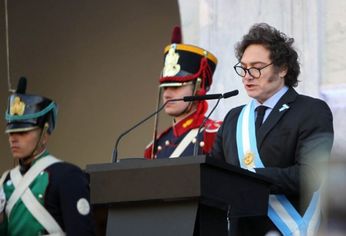 Javier Milei convocó a gobernadores, expresidentes y referentes al acto del Pacto de Mayo en Tucumán.