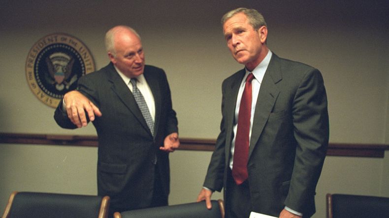 Dick Cheney fue vicepresidente durante los dos mandatos de George W. Bush.
