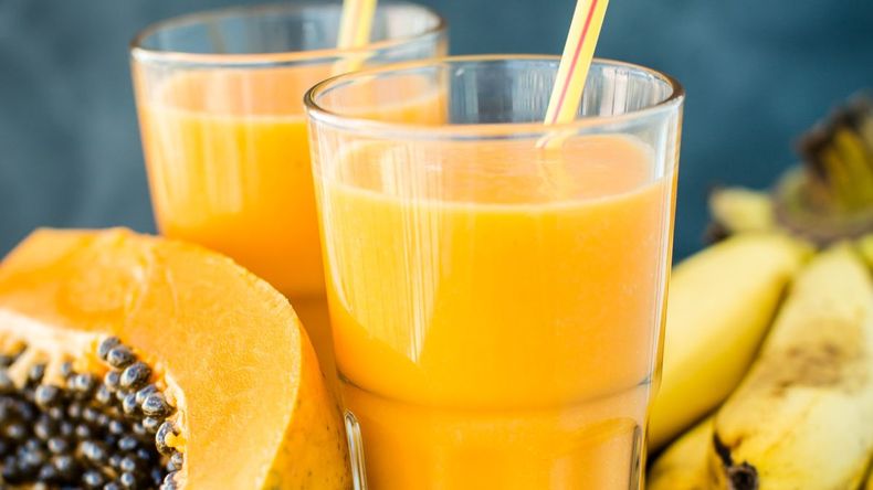 Healthy smoothies can help boost your defenses and avoid the flu