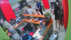 Detuvieron a uno de los delincuentes que participó del robo al ministro de Transporte bonaerense Detuvieron a uno de los delincuentes que participó del robo al ministro de Transporte bonaerense