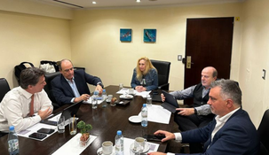 Macri tensiona La Libertad Avanza. Macri tensiona La Libertad Avanza.