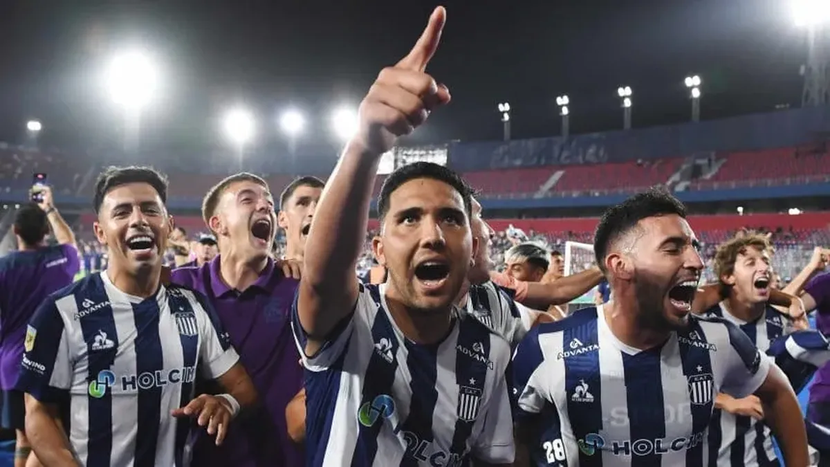 Festejo y escándalo: se filtró la foto de los jugadores de Talleres antes de un polémico positivo en alcoholemia