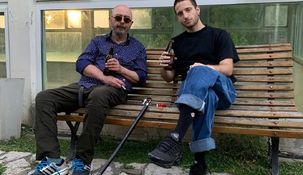El Indio Solari junto a Wos, uno de los artistas que lo despidió. El Indio Solari junto a Wos, uno de los artistas que lo despidió.