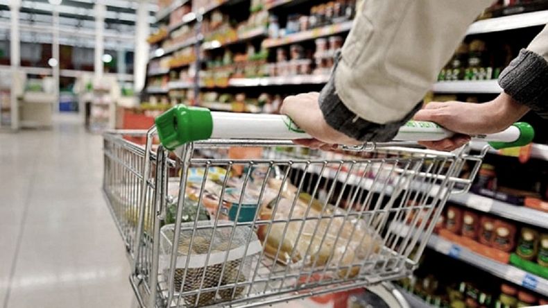 Durante el primer mes del año hubo un alza en las ventas de los supermercados.