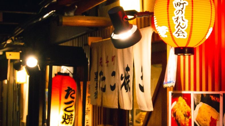 En la astrología china, cada signo zodiacal tiene sus propias peculiaridades, incluyendo la forma en que experimenta y enfrenta los desafíos del amor.
