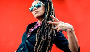 Denuncian a Miss Bolivia por dejar sin trabajo a una corista en pleno puerperio Denuncian a Miss Bolivia por dejar sin trabajo a una corista en pleno puerperio