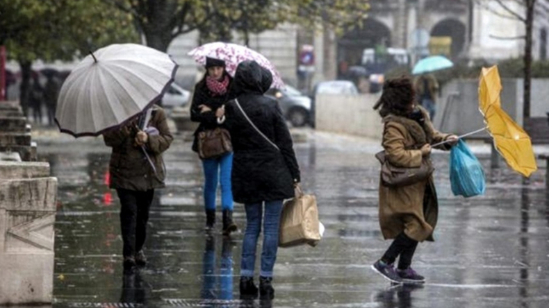 Alerta amarilla por fuertes vientos y tormentas en más de 30 localidades de Argentina.