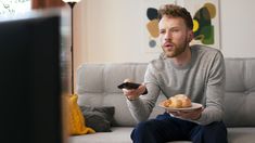 El programa cambiará de conductor por segunda vez en una semana. El programa cambiará de conductor por segunda vez en una semana.