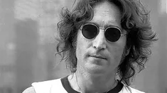 John Lennon fue asesinado en Nueva York, el 8 de diciembre de 1980. John Lennon fue asesinado en Nueva York, el 8 de diciembre de 1980.